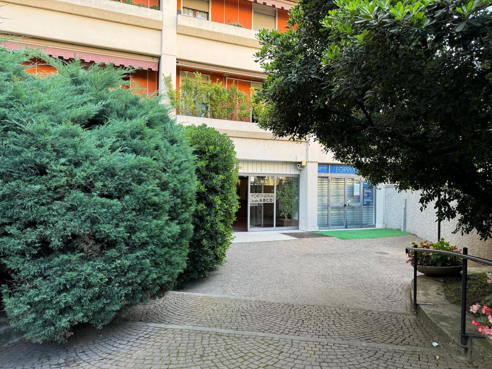 Home Stay And Relax In Milano Eksteriør billede